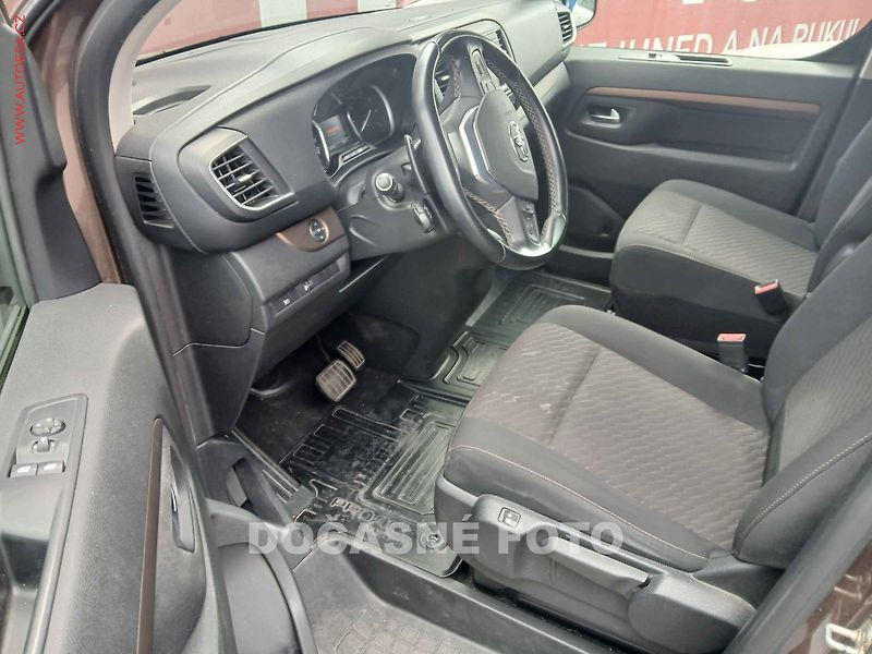 Toyota ProAce Verso (2019) 2.0D-4D L3, 1.maj,ČR, Family - fotka 3 z 3
