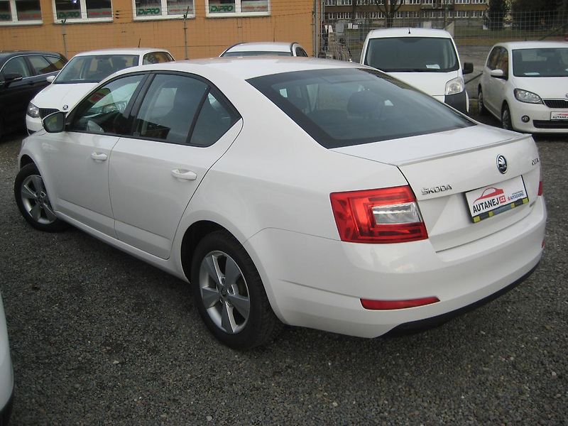 Škoda Octavia 1.4i CNG STYLE 1.maj DPH! ČR! - fotka 4 z 33