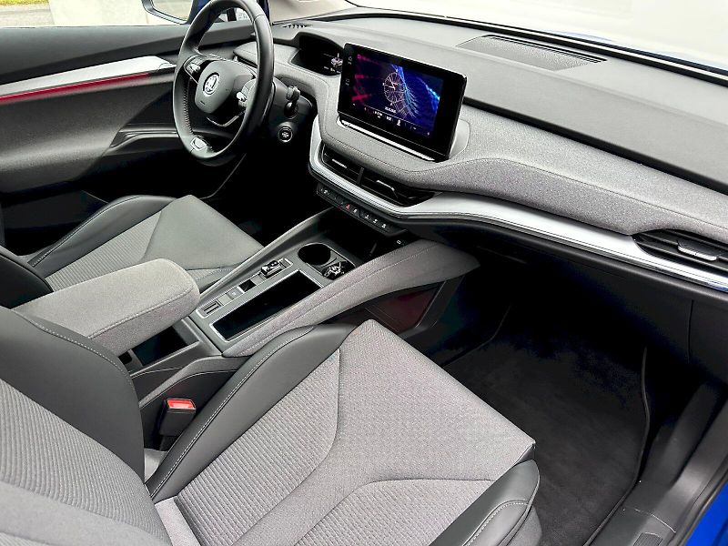 Škoda Enyaq (2023) 55 kWh Studio SoH 91% - fotka 7 z 23