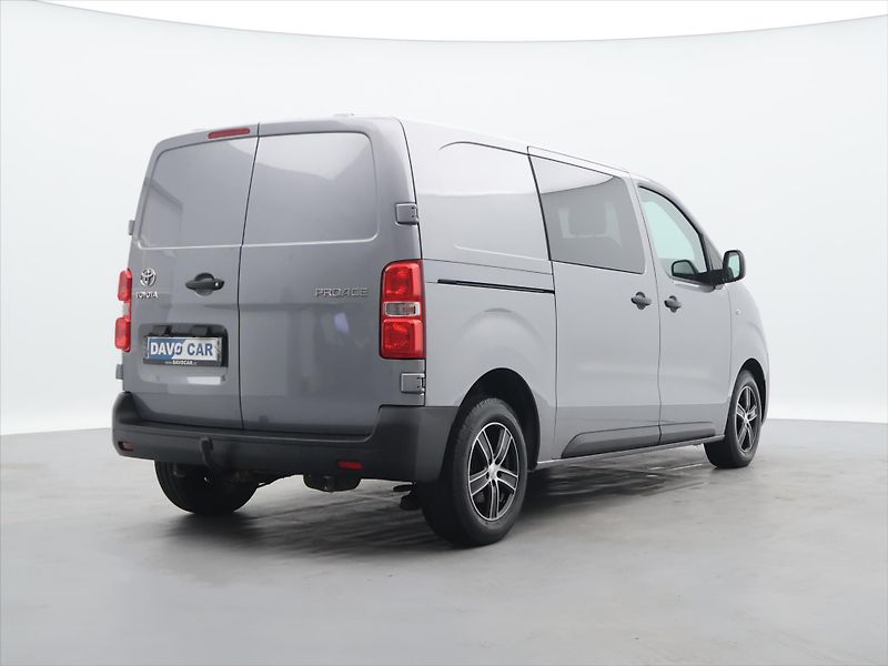 Toyota ProAce 2,0 D 106kW CZ DPH - fotka 7 z 27