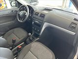 Škoda Yeti 1,2   TSI 81kW,SERVISKA - náhled 10