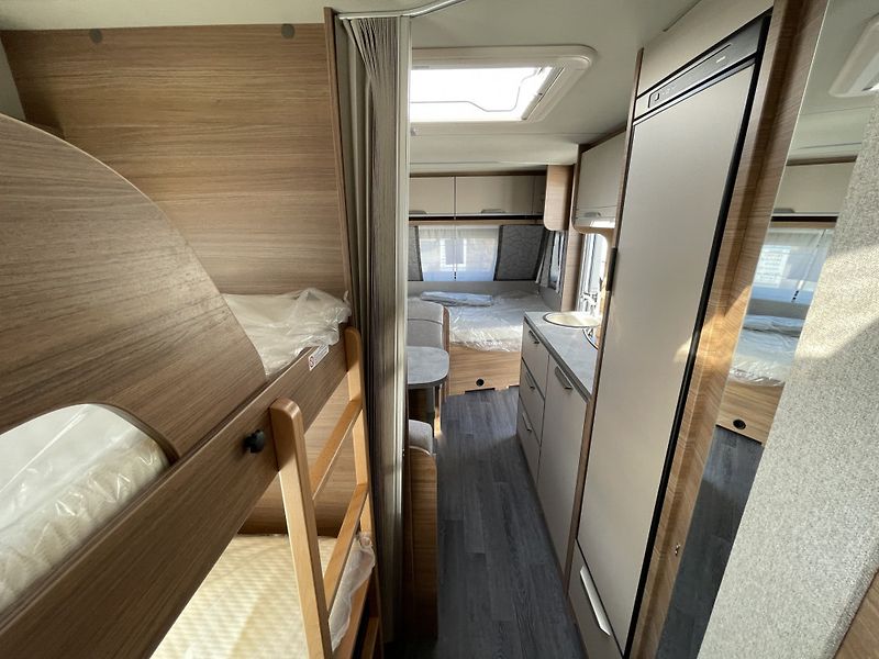 Knaus (2027) Sport 500 KD - fotka 12 z 13