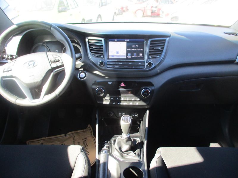 Hyundai Tucson (2018) 2,0 CRDi 4x4 - fotka 7 z 11