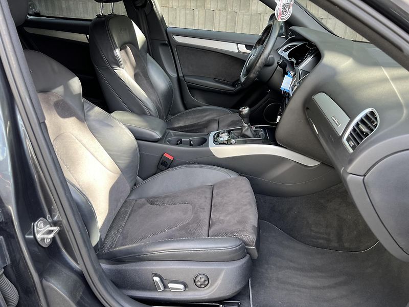 Audi A4 Avant S-LINE 3.0 TDi 180 kW QUATTRO - fotka 6 z 22