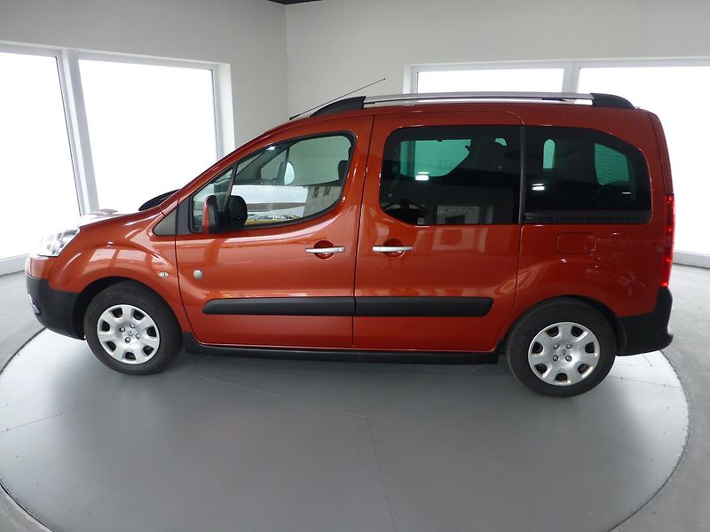 Peugeot Partner Tepee (2011) 1,6HDI*KLIMATIZACE - fotka 9 z 27