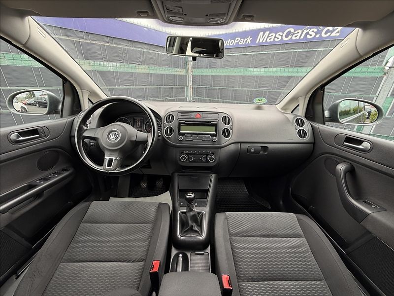 Volkswagen Golf Plus 1.6 TDI Comfortline - fotka 8 z 19