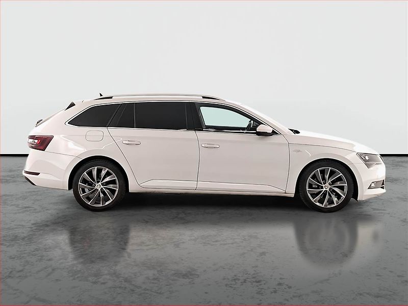Škoda Superb (2016) Laurin&Klement 2.0 TDI - fotka 6 z 30