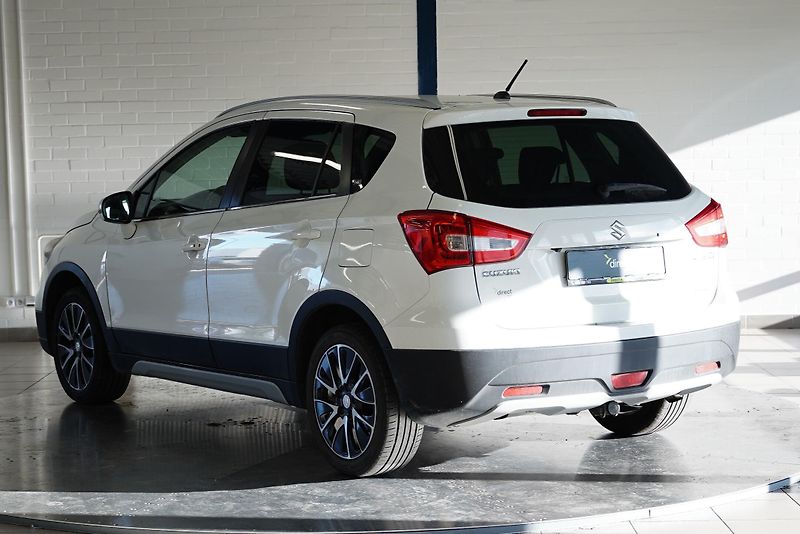 Suzuki SX4 S-Cross - fotka 4 z 6