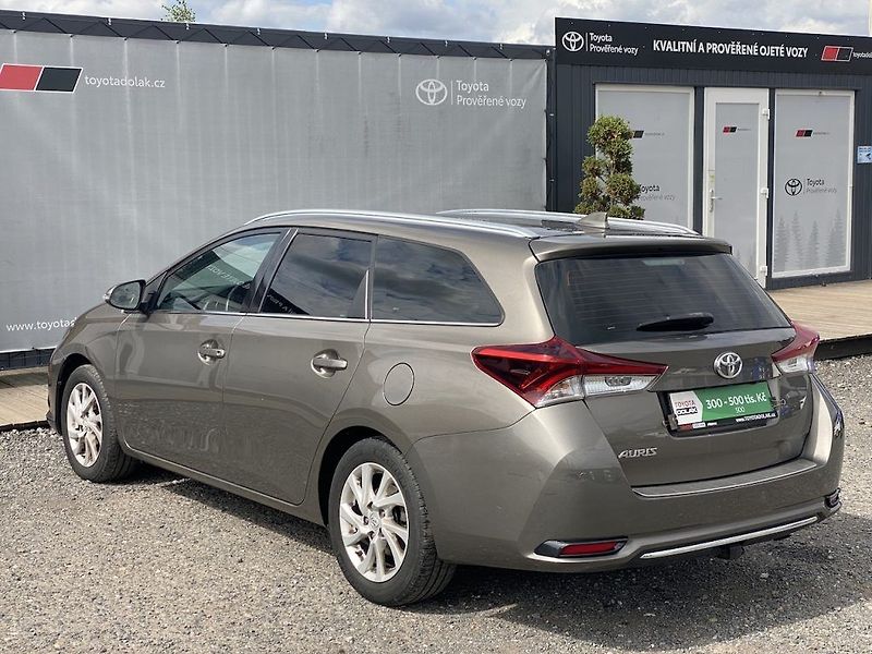 Toyota Auris 1.6i, ČR, Active, záruka - fotka 5 z 19