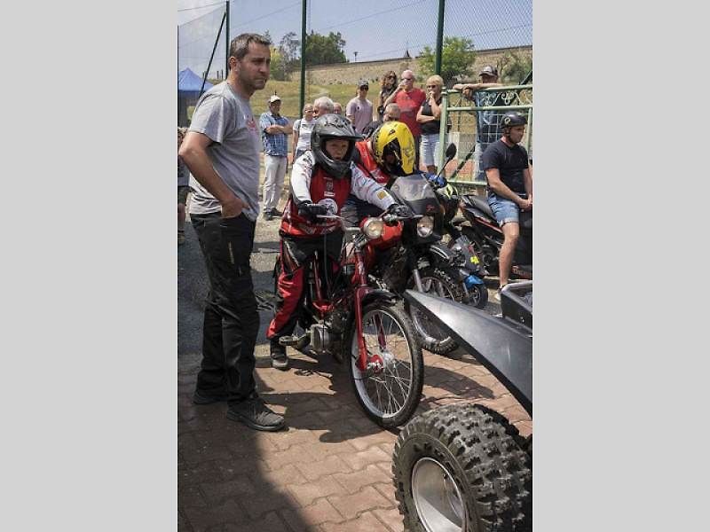 První červencová sobota byla v Rychtářově ve znamení mopedů. Moped rallye ho ovládla s čtyřiadvacátým ročníkem.