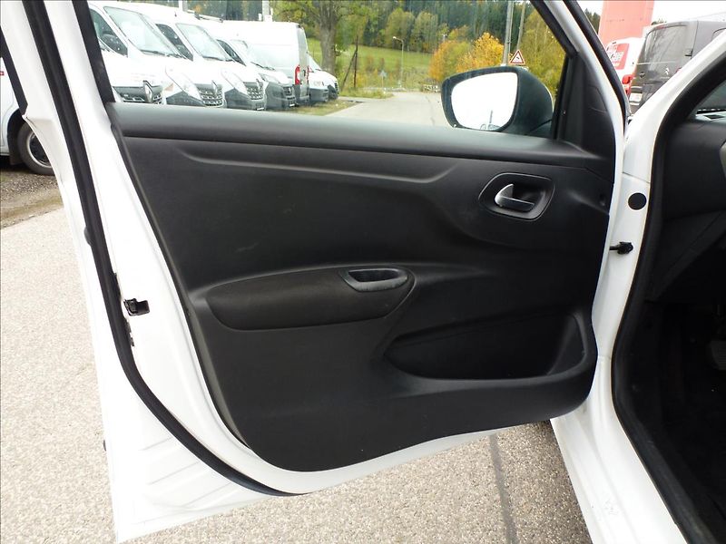 Citroën C-Elysée 1,2 TOP STAV  Klima,TZ, ZÁRUKA - fotka 16 z 55