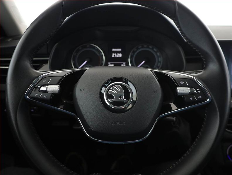 Škoda Kamiq (2023) Ambition 1.0 TSI - fotka 8 z 18