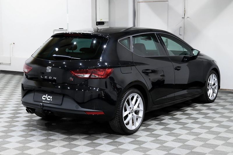 Seat Leon 1.4 TSI 92 kW FR - fotka 5 z 34
