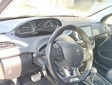 Peugeot 2008 (2018) 1.2/81kW, GT-Line, automat - náhled 30