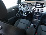 Mercedes-Benz Třídy B (2017) B 180 CDI, Automat, Tempomat - náhled 7