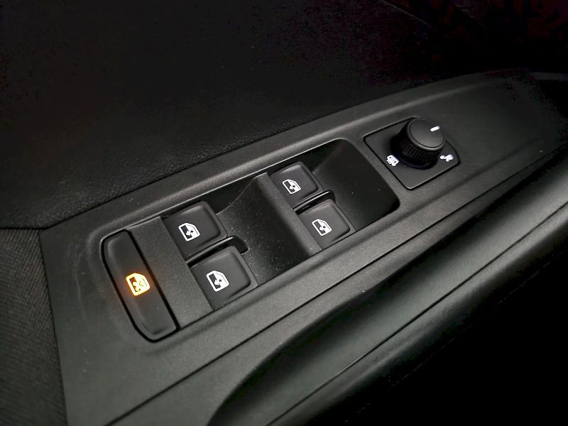 Škoda Fabia (2025) 1.0MPI 59kW SELECTION - fotka 20 z 25