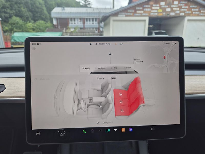 Tesla Model Y LONG RANGE DUAL MOTOR TZ 89 % - fotka 31 z 48