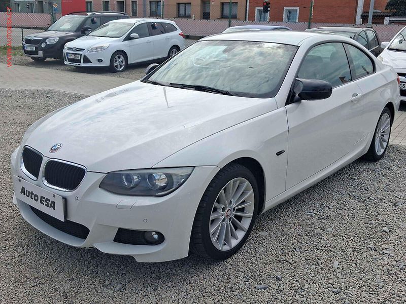 BMW Řada 3 (2013) 2.0d 320d xDrive, AT, xenon - fotka 3 z 21