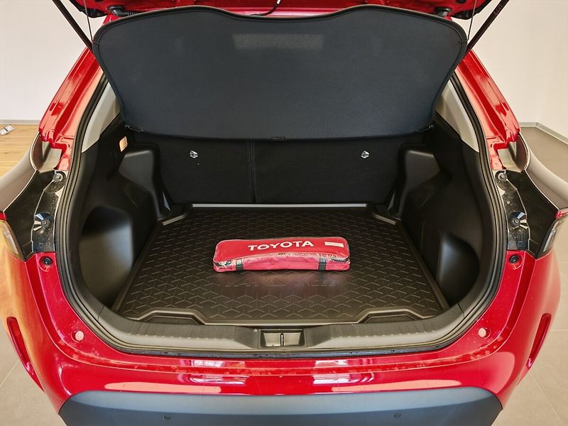 Toyota Yaris Cross 1.5 Hybrid eCVT Comfort 4x2 - fotka 7 z 28