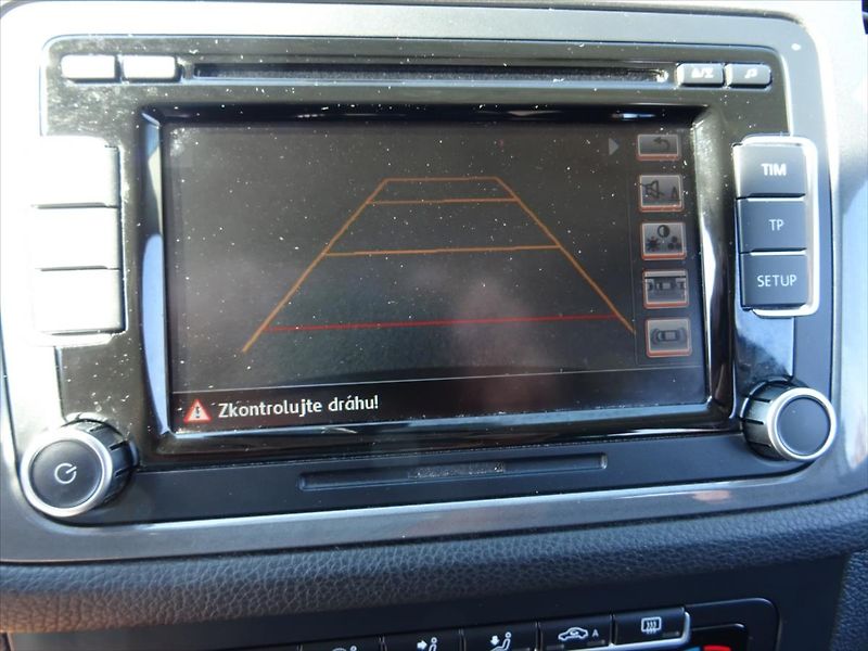 Volkswagen Tiguan 1,4 Koupen v ČR 1.Majitel - fotka 19 z 29