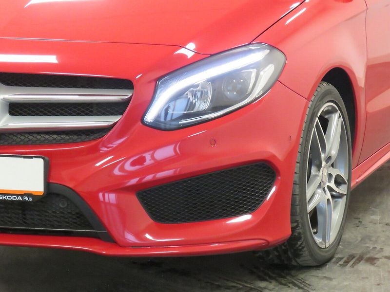 Mercedes-Benz Třídy B - fotka 9 z 24