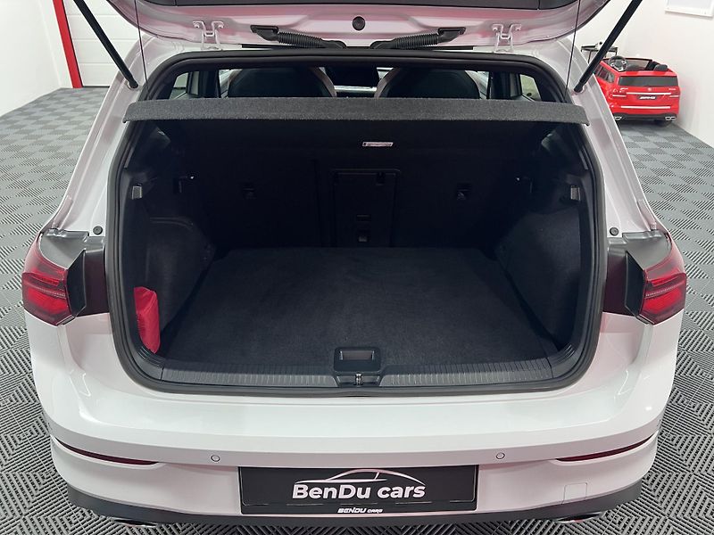Volkswagen Golf GTI Clubsport 2.0 TSI 221 kW  - fotka 6 z 43