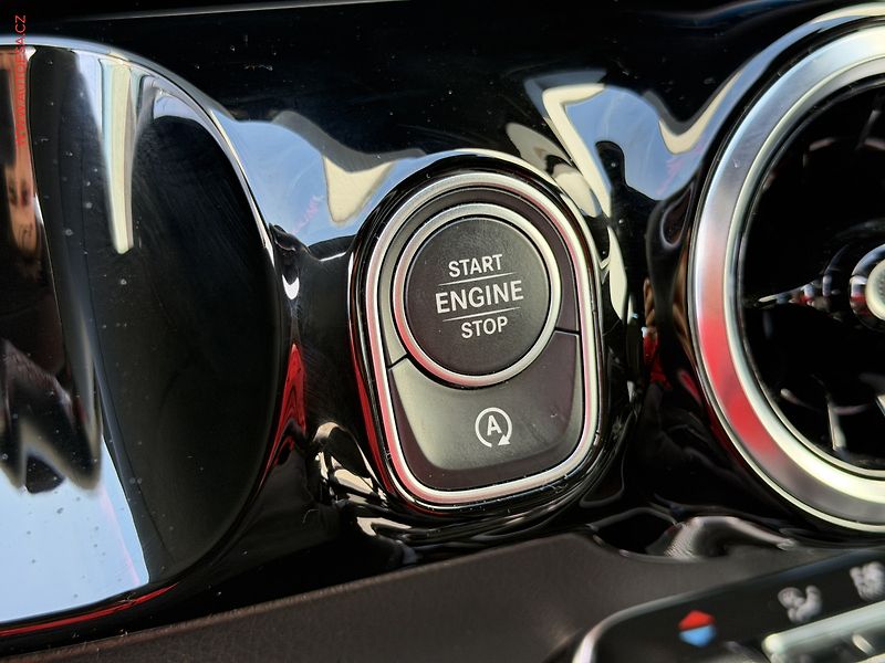 Mercedes-Benz Třídy B (2020) 1.3T B180, 2.maj,ČR, LED - fotka 22 z 30