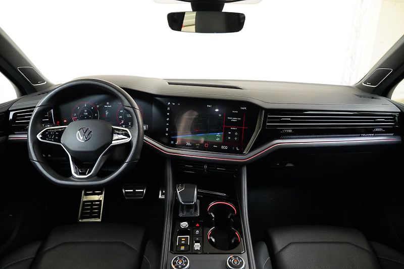 Volkswagen Touareg - fotka 5 z 28