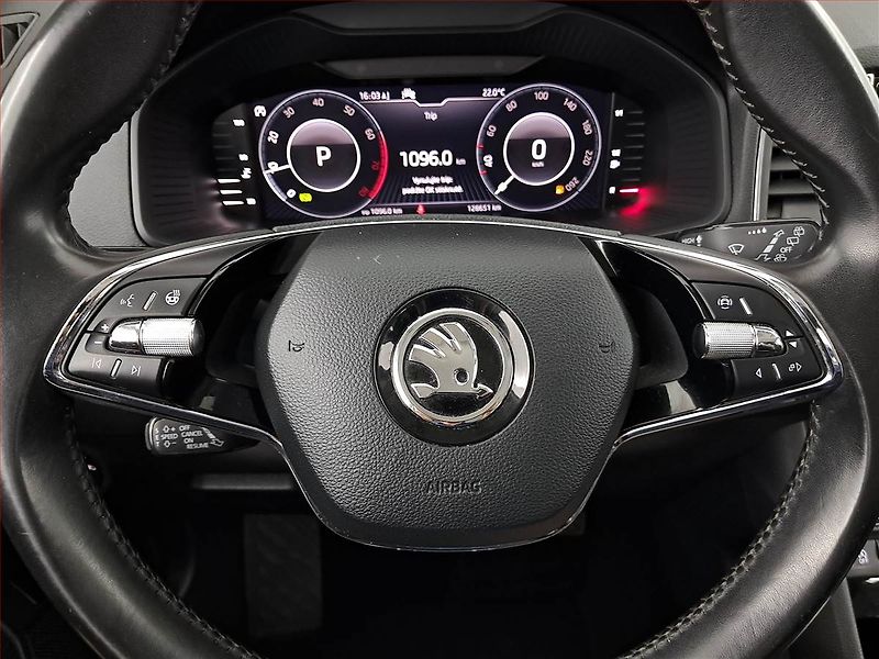 Škoda Karoq (2021) Style 1.5 TSI - fotka 26 z 30