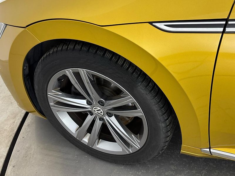 Volkswagen Arteon R-LINE 4MOT DSG - fotka 29 z 29
