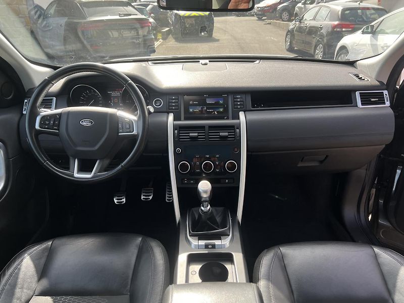 Land Rover Discovery Sport 2.0D 110 kW - fotka 8 z 15