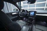 Volvo XC40 2,0 B3 NAVI KAMERA 360° TAŽNÉ - náhled 12