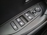 Peugeot 2008 ALLURE 1.2 PureTech 130k EAT8 - náhled 19