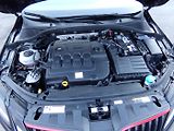 Škoda Octavia 2,0 COMBI RS 135kW BLACK EDITI - náhled 17