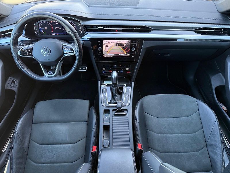Volkswagen Arteon Shooting Brake (2023) R-LINE 2.0TDI 147kW DSG 4x4 CZ - fotka 9 z 11
