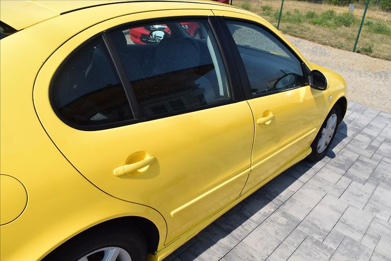 Seat Leon 1,9 TDI 66KW NOVÁ STK - fotka 10 z 45