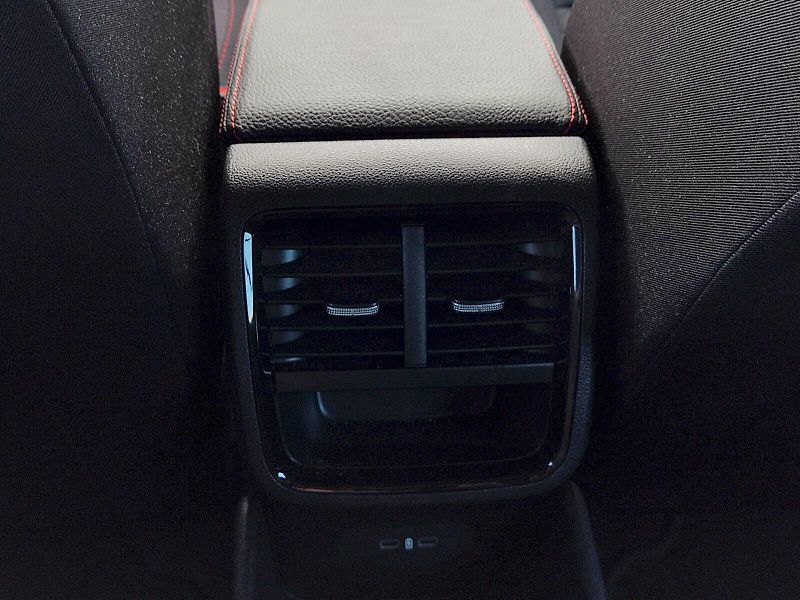 Škoda Octavia (2025) RS 2,0 Tsi  195 Kw DSG - fotka 31 z 41