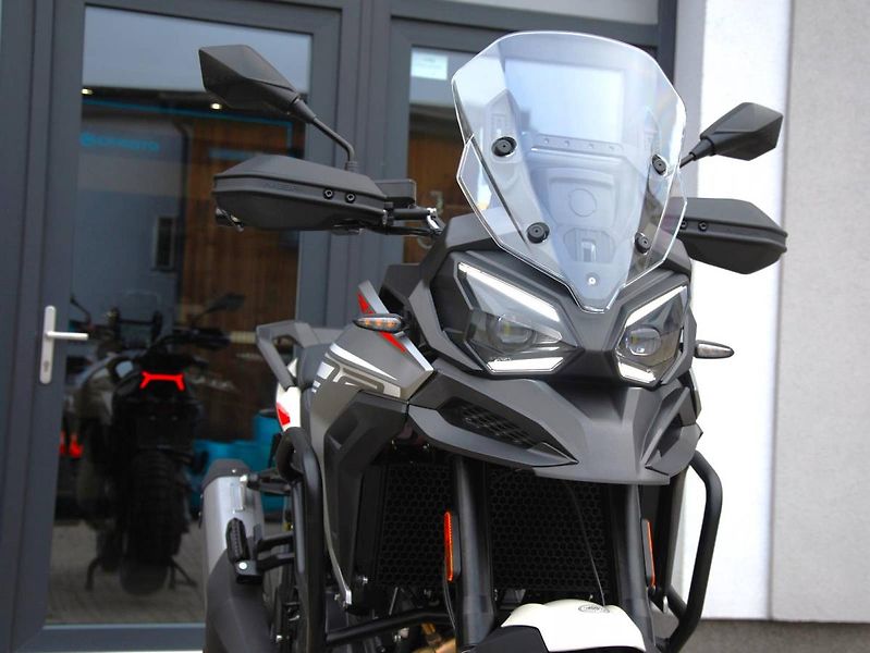 Morbidelli (2026) T10002VX WHITE - fotka 13 z 25
