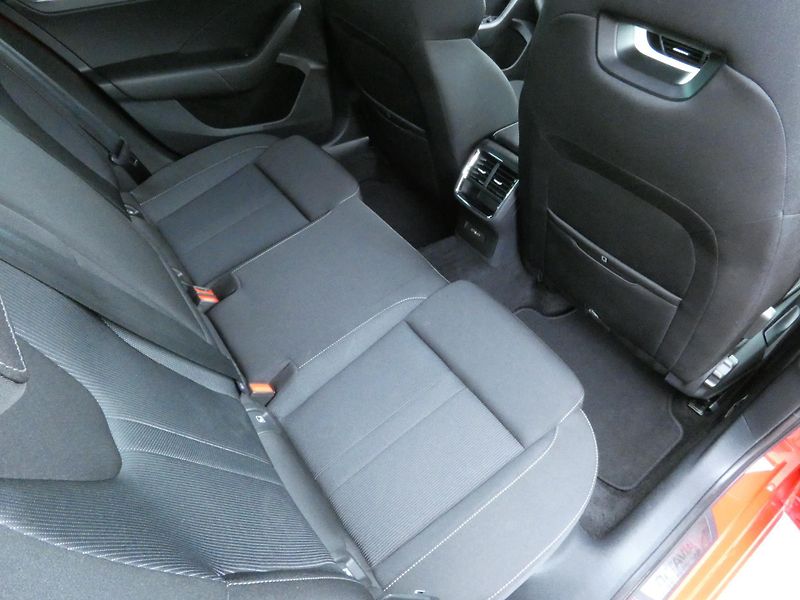 Škoda Octavia (2021) Style 1,5 TSI 110KW - fotka 27 z 30