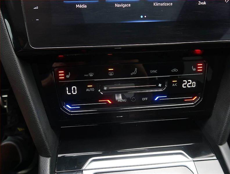 Volkswagen Arteon (2021) Elegance 2.0 TDI - fotka 17 z 27