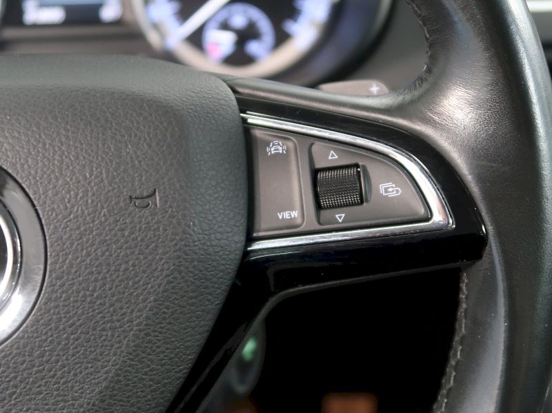Škoda Octavia (2019) STYLE PLUS 1.5TSI 110KW DSG NA - fotka 19 z 38