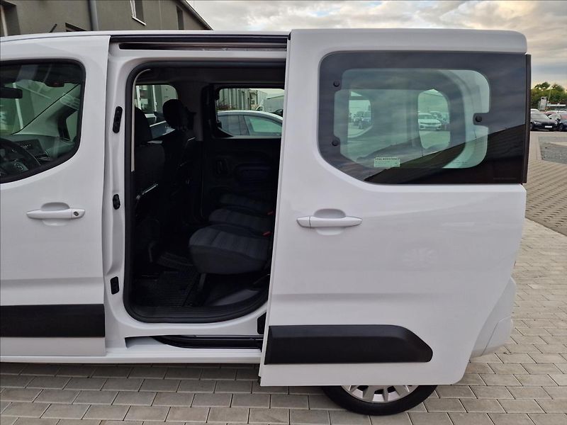 Opel Combo 1.5 Cdti Edition Plus,ČR - fotka 19 z 50