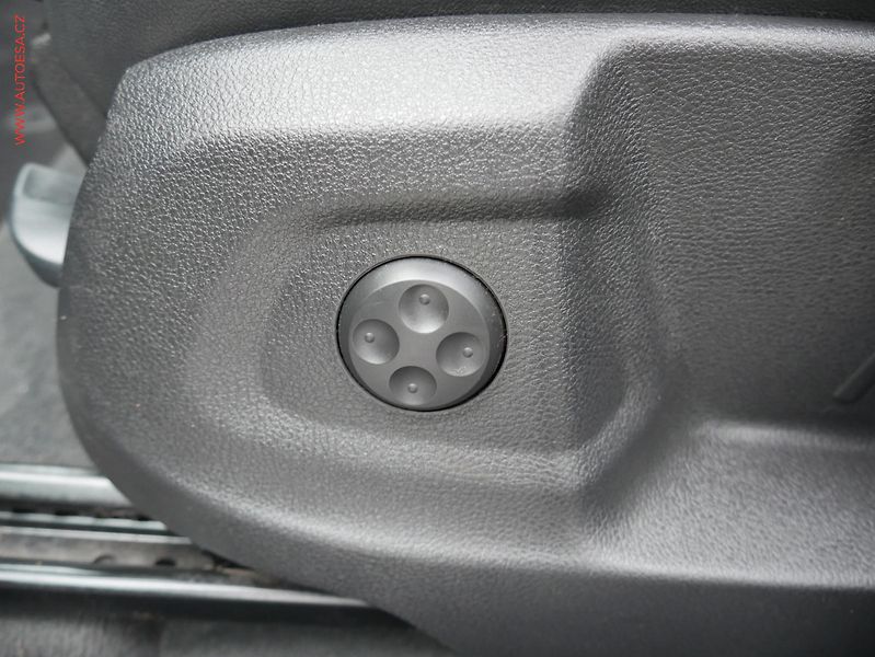 Audi Q5 (2014) 2.0TDi Quattro, ČR, AT - fotka 17 z 26