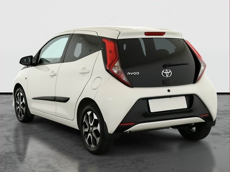 Toyota Aygo (2020) 1.0 VVT-i, Serv.kniha - fotka 4 z 16