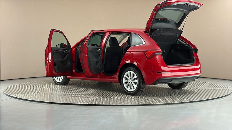 Škoda Scala 1.0 TSI DSG Style - fotka 7 z 25