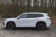 SUV se zkrátka nezapře.