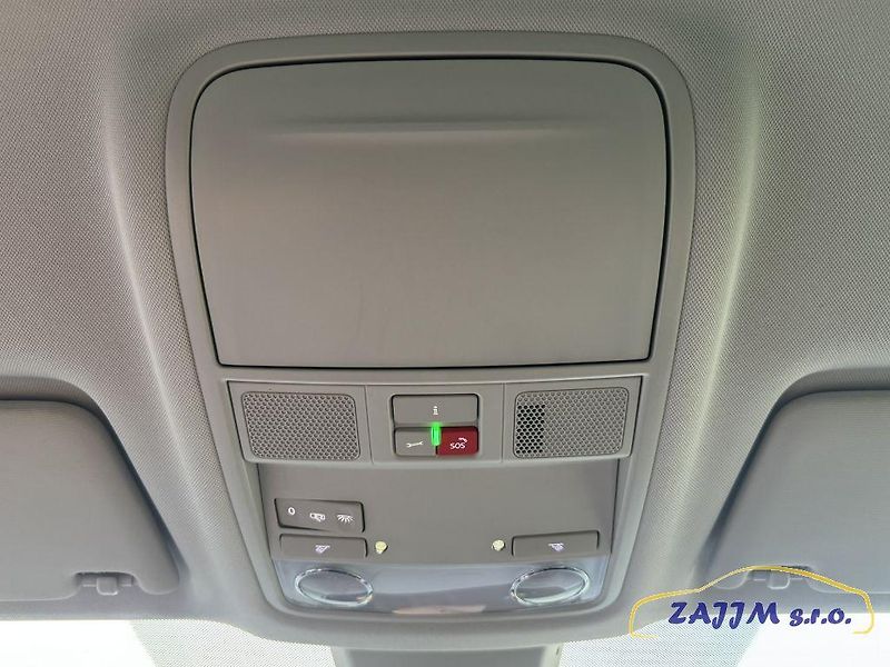Škoda Karoq Exclusive 2.0TDI 110kw 4x4 DSG - fotka 21 z 52