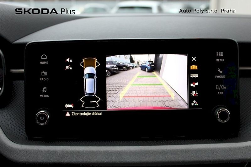 Škoda Scala (2024) Top Selection 1,0 TSI 85kW - fotka 22 z 25