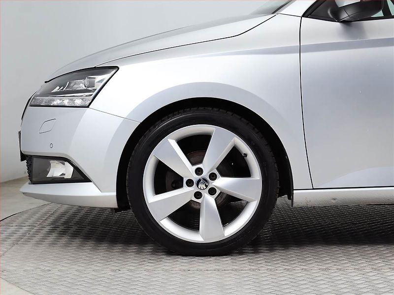Škoda Fabia (2019) Style Plus 1.0 TSI, Serv.kniha - fotka 15 z 24