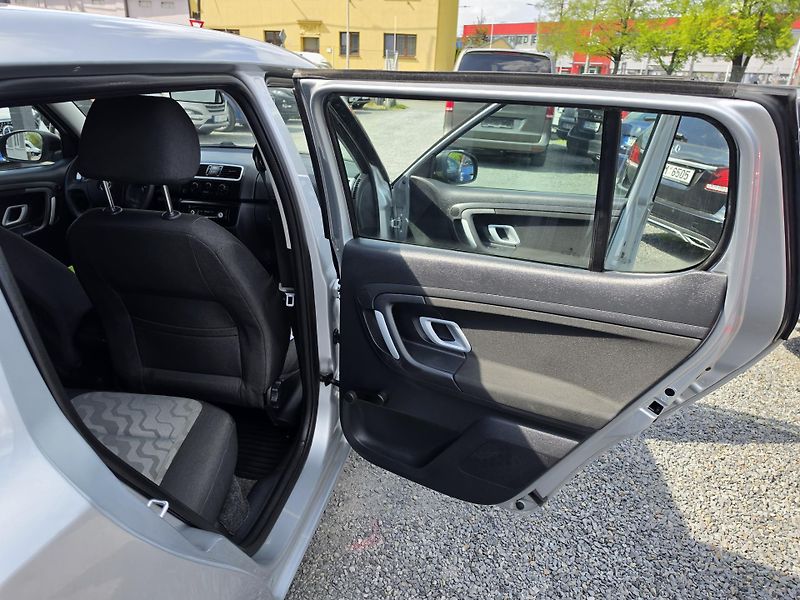 Škoda Fabia 1.2 LPG TZ  - fotka 16 z 22